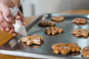 The Deets On Cookie Sheets The Deets On Cookie Sheets
