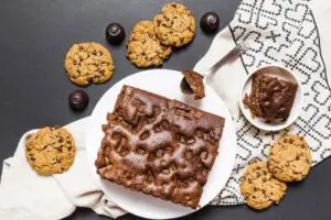 Choosing Between Cookies and Brownies Choosing Between Cookies and Brownies