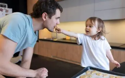 Sweet Ways to Bond With Your Dad Over Cookies This Father’s Day